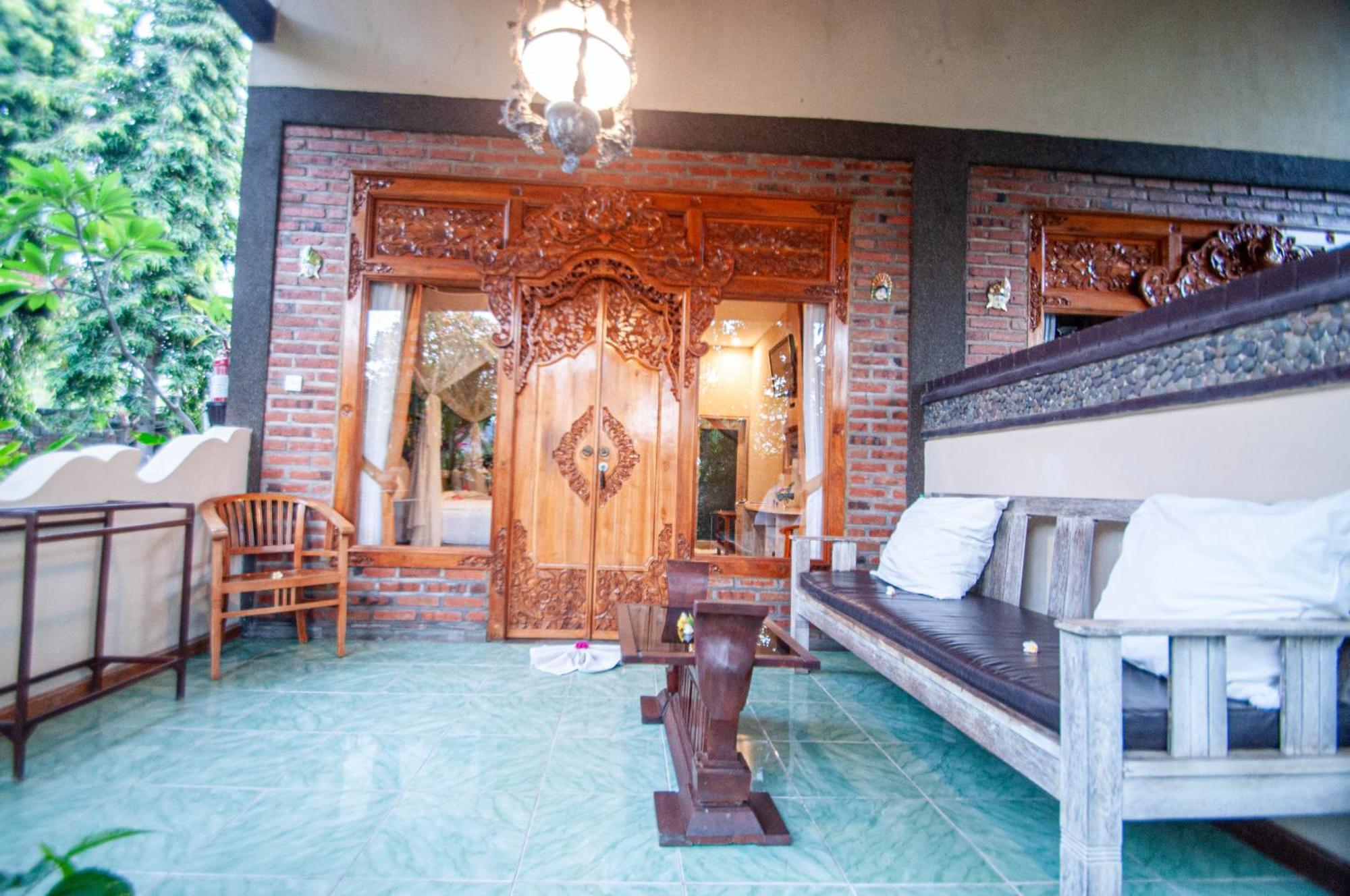 Kubuku Eco Dive Lodge And Yoga Pemuteran Exteriör bild